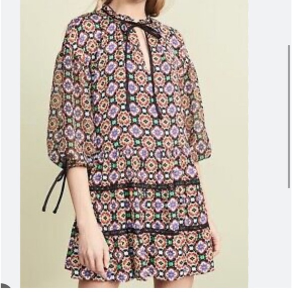 Alice + Olivia Arnette Tiered Tunic Dress Size Large - Picture 3 of 12